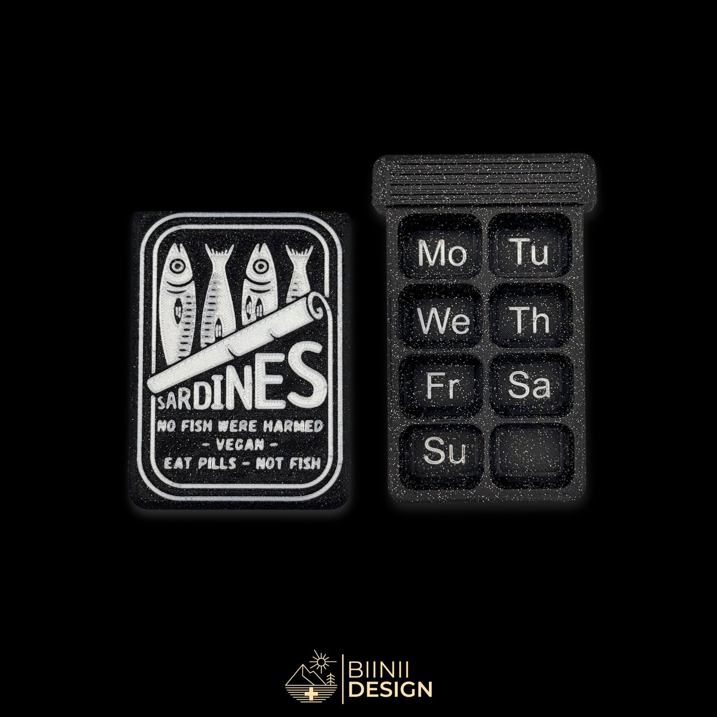 Funny sardines pillbox with weekday markers starting on Monday. 8 compartments for weekly meds or supplements, in galaxy black.
Keywords: sardines pill organizer, weekly pill case Monday start, funny pill box, 8-compartment pill holder