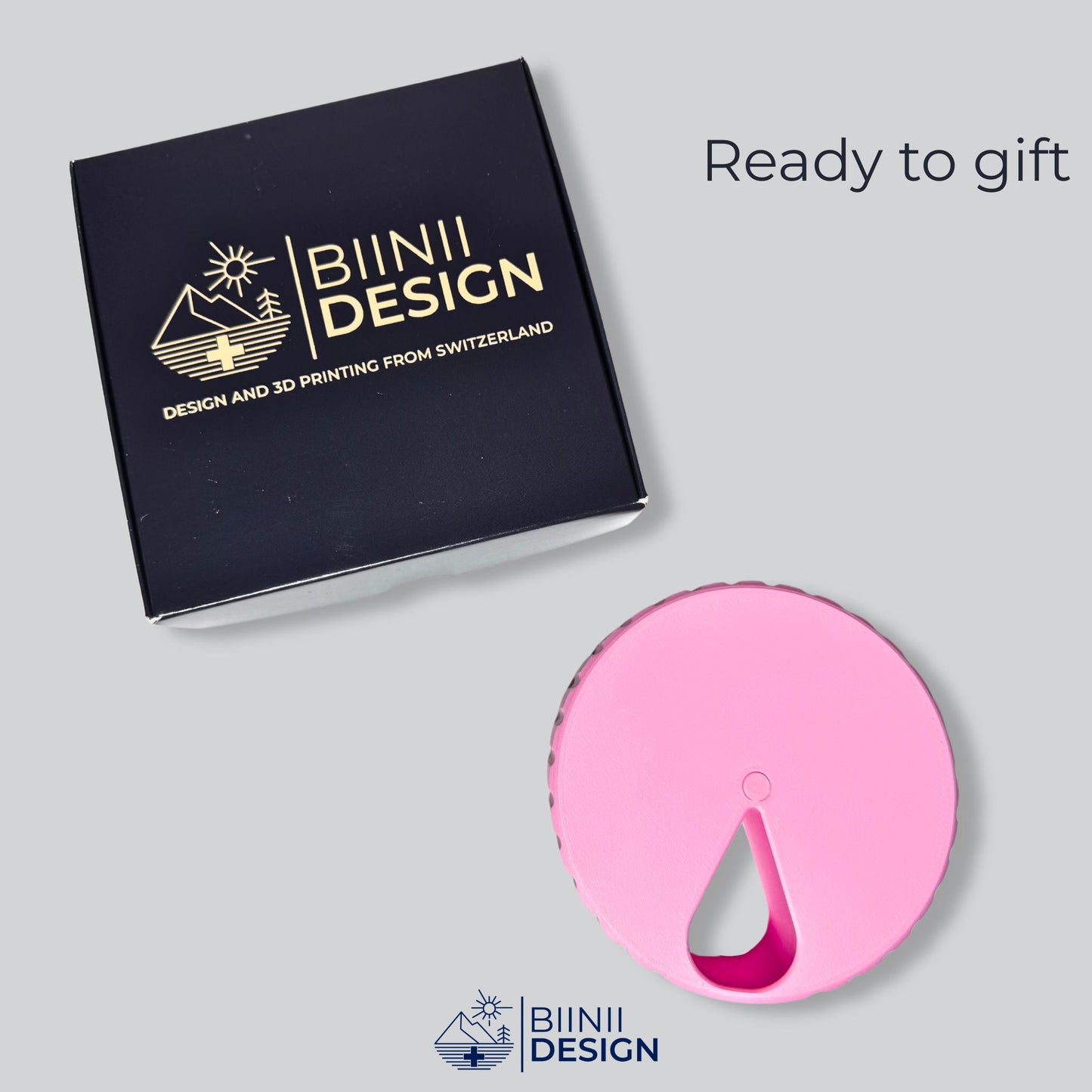 Pink weekly pill organizer displayed next to its branded gift box — ready to offer as a thoughtful wellness gift.
Keywords: gift-ready pill box, colorful pill organizer, 3D printed medication case, weekly pill case