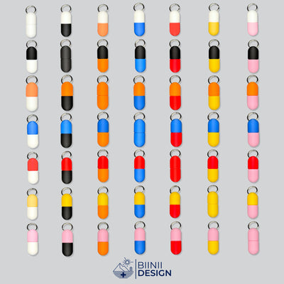 49 Unique Color Combinations for the Large Keychain Pill Holder. Visually confirms choice and large capacity. Swiss-made, 3D-printed quality.