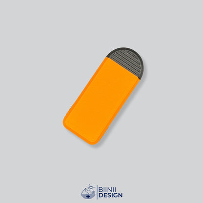 Compact 3-compartment pill box with an orange lid and a black base, for pills taken 3 times a day.