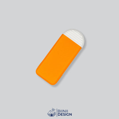 Compact 3-compartment pill box with an orange lid and a white base, for pills taken 3 times a day.