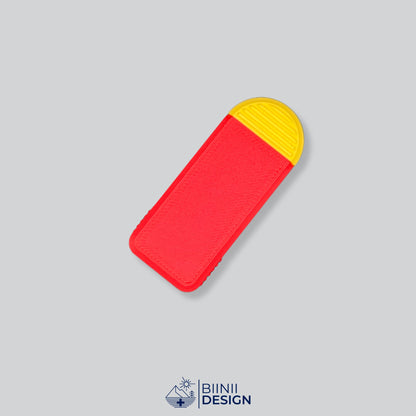 Compact 3-compartment pill box with a red lid and a yellow base, for pills taken 3 times a day.