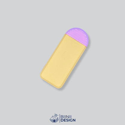 Compact 3-compartment pill box with a yellow lid and a pink base, for pills taken 3 times a day.
