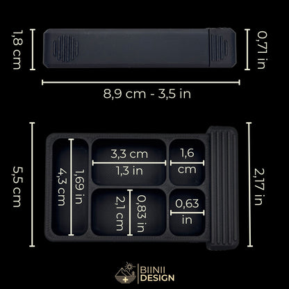 Vulture's Shadow art edition pill organizer 5-compartment base with its dimensions in cm and inches, four cells plus a full-width compartment.